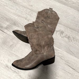 Mossimo Cowgirl Boots